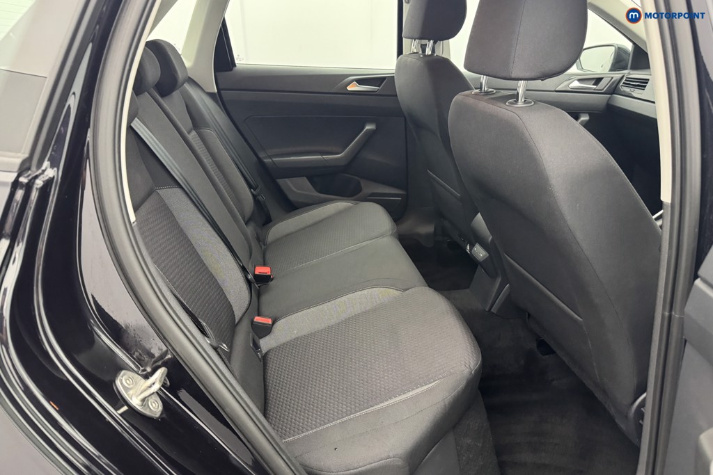 Used Volkswagen Polo 2024 for sale - 76080165: Photo 15
