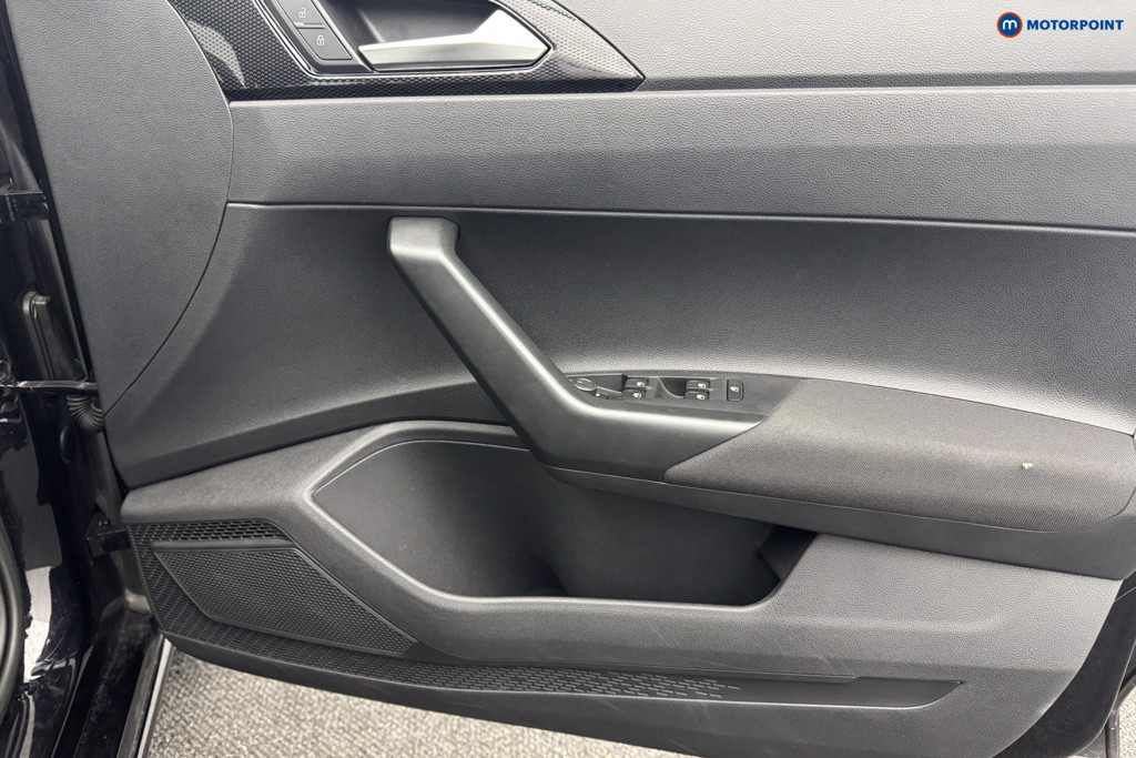 Used Volkswagen Polo 2024 for sale - 76080165: Photo 24