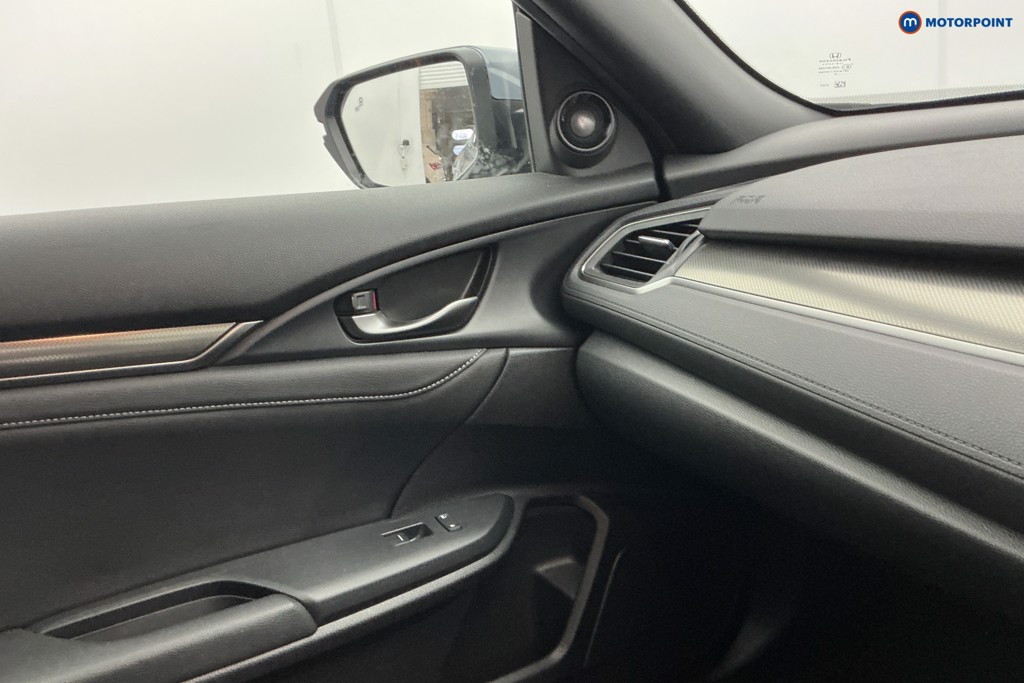 Used Honda Civic 2018 for sale - 76344956: Photo 26
