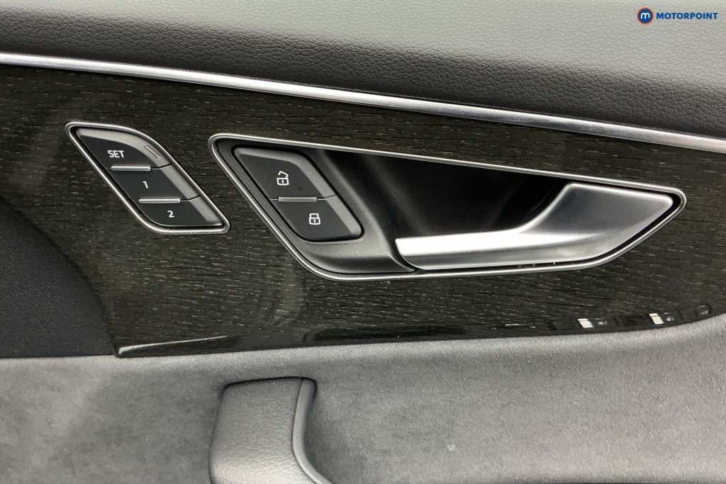 Used Audi Q8 for sale - 76980213: Photo 33