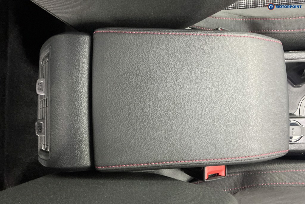 Used Volkswagen Golf 2024 for sale - 77747159: Photo 24