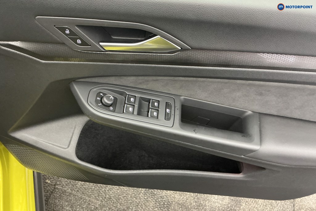 Used Volkswagen Golf 2024 for sale - 77747159: Photo 35