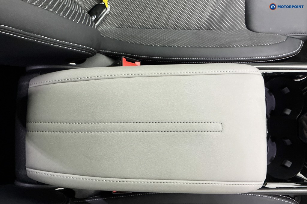 Used Ford Explorer 2025 for sale - 76580983: Photo 13