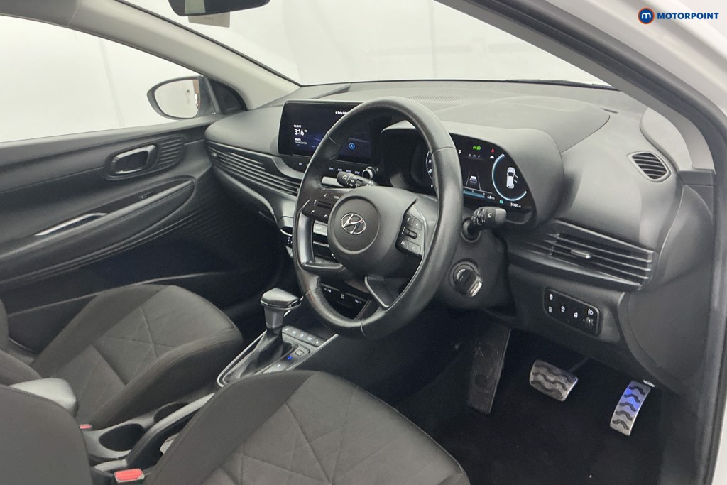 Used Hyundai BAYON 2023 for sale - 77747090: Photo 16