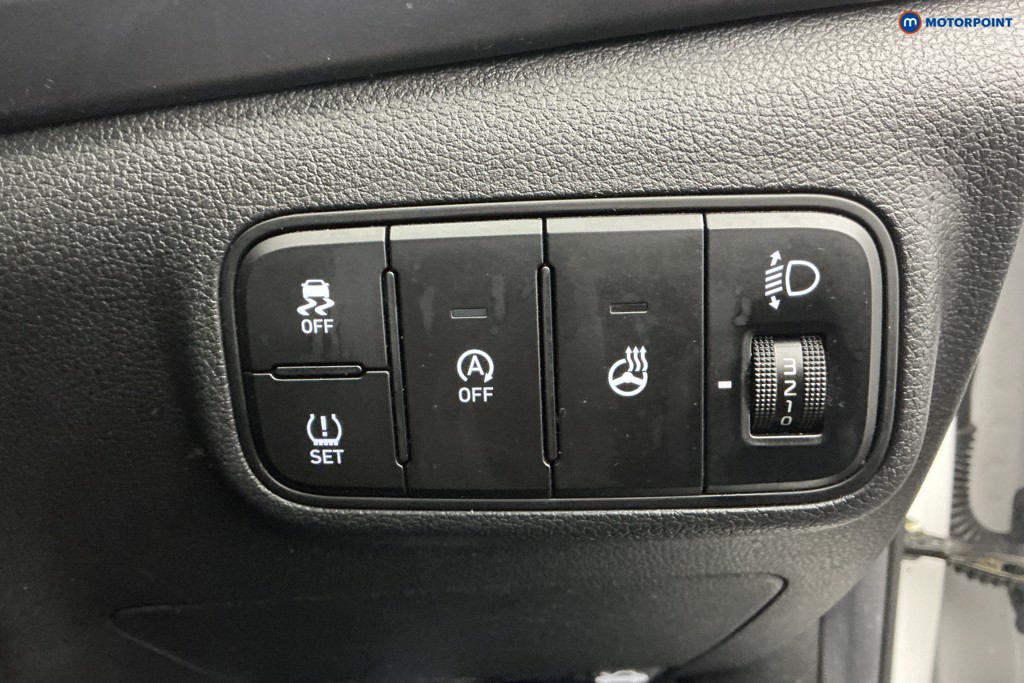 Used Hyundai BAYON 2023 for sale - 77747090: Photo 32