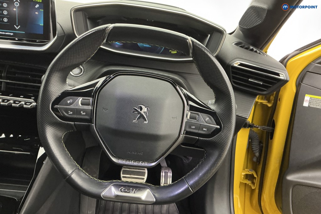 Used Peugeot 208 2021 for sale - 77033880: Photo 15