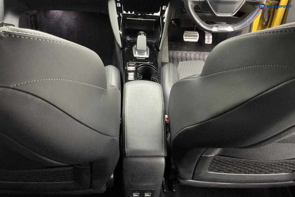 Used Peugeot 208 2021 for sale - 77033880: Photo 19