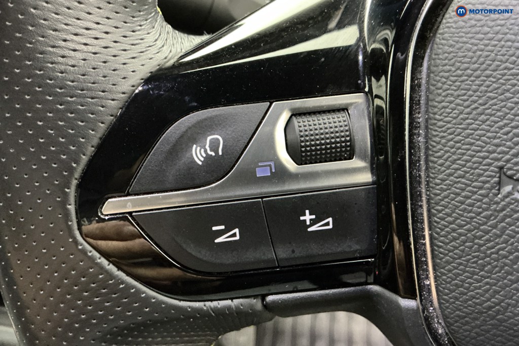 Used Peugeot 208 2021 for sale - 77033880: Photo 29