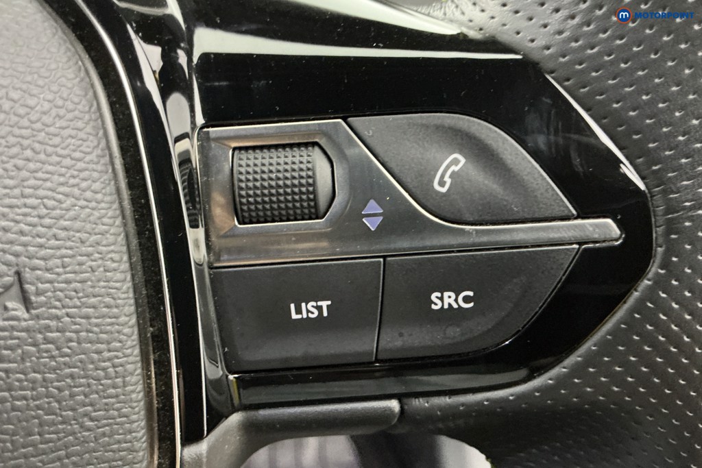 Used Peugeot 208 2021 for sale - 77033880: Photo 30