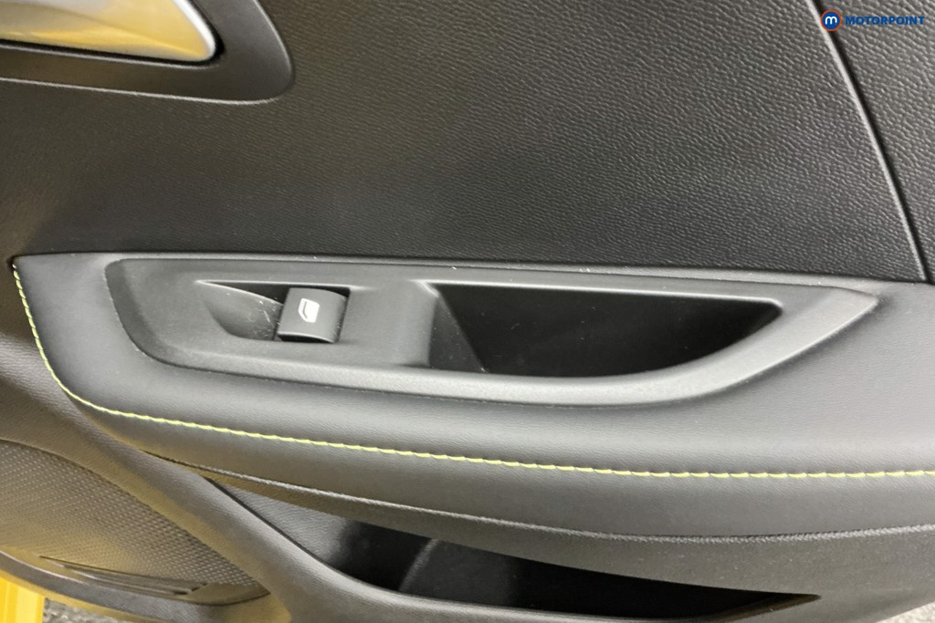 Used Peugeot 208 2021 for sale - 77033880: Photo 35