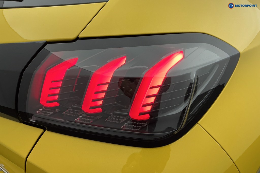 Used Peugeot 208 2021 for sale - 77033880: Photo 40