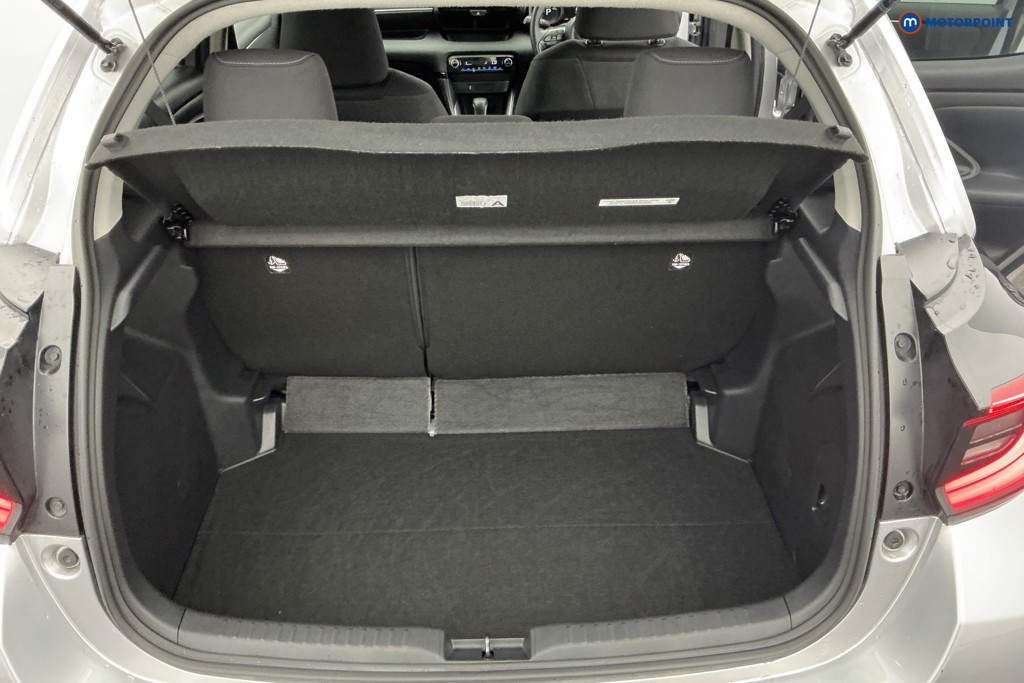 Used Toyota Yaris 2022 for sale - 77620096: Photo 11