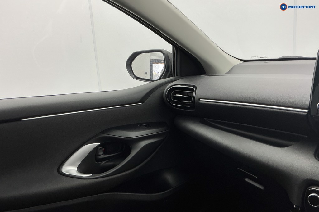 Used Toyota Yaris 2022 for sale - 77620096: Photo 28