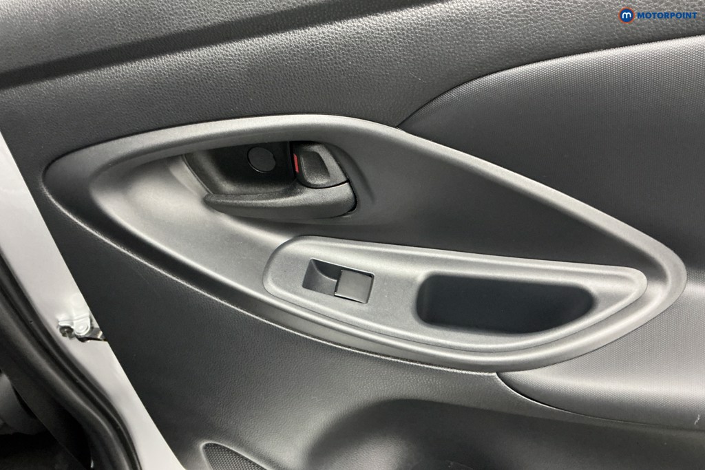 Used Toyota Yaris 2022 for sale - 77620096: Photo 36