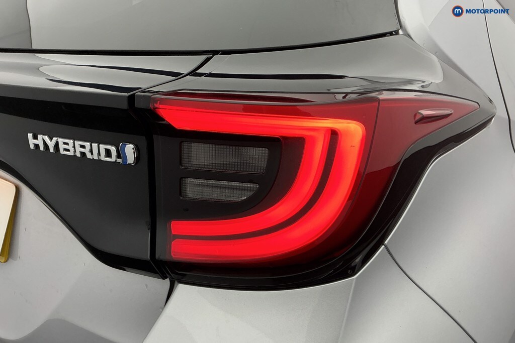 Used Toyota Yaris 2022 for sale - 77620096: Photo 41