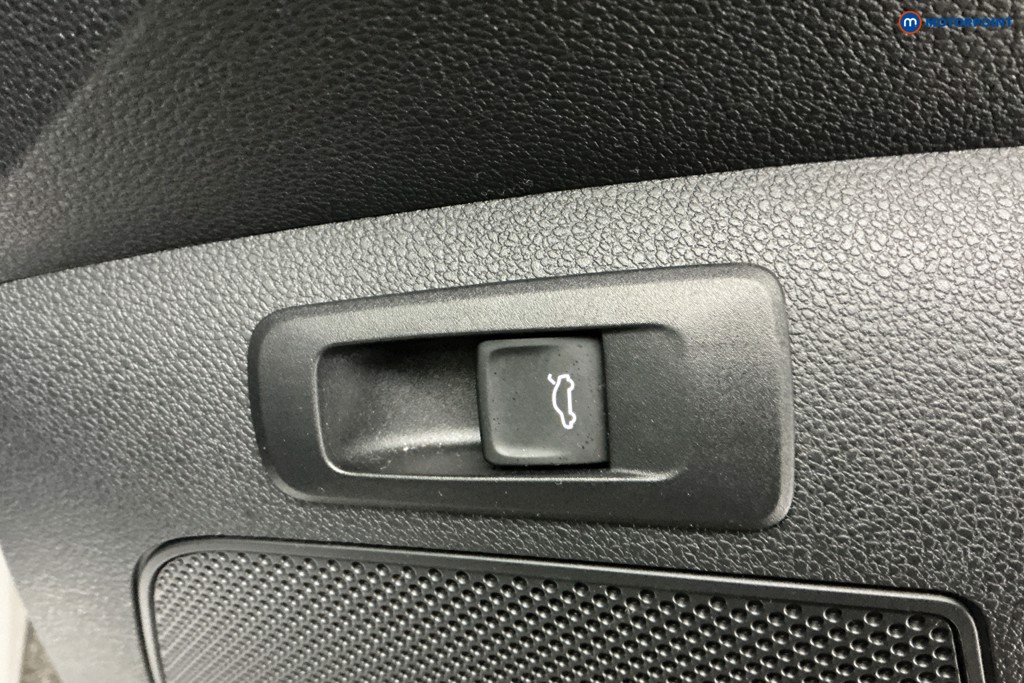 Used Skoda Karoq 2025 for sale - 77878521: Photo 37