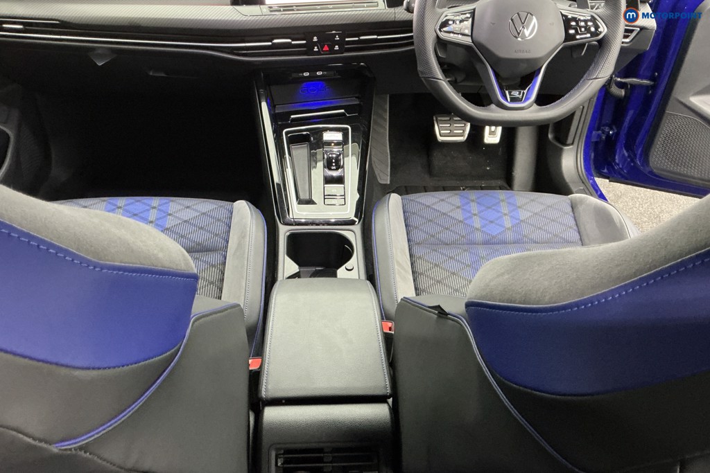 Used Volkswagen Golf 2024 for sale - 77023637: Photo 19