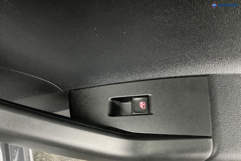 Used Volkswagen Polo 2020 for sale - 77301430: Photo 37