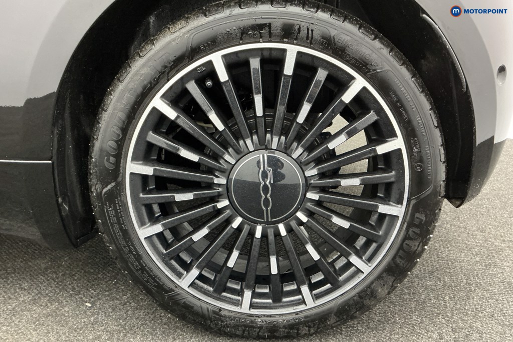 Used Fiat 500 2025 for sale - 77514582: Photo 39