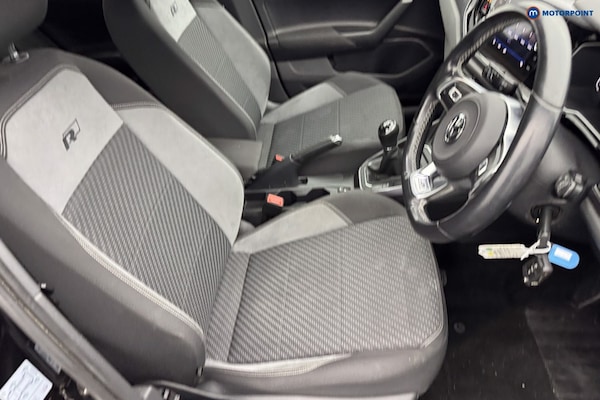 Used Volkswagen Polo 2018 for sale - 76311845: Photo 13