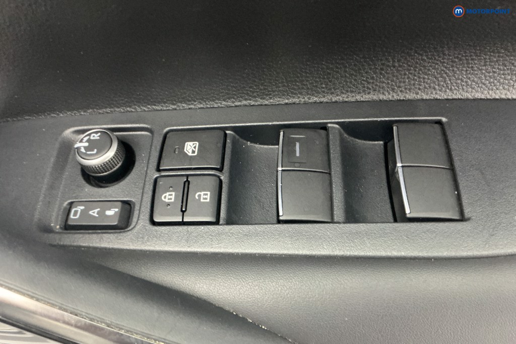 Used Toyota Corolla 2023 for sale - 77904182: Photo 34