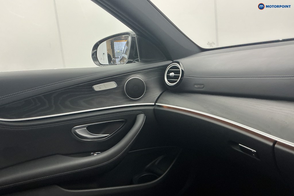 Used Mercedes-Benz E Class 2020 for sale - 77297605: Photo 30