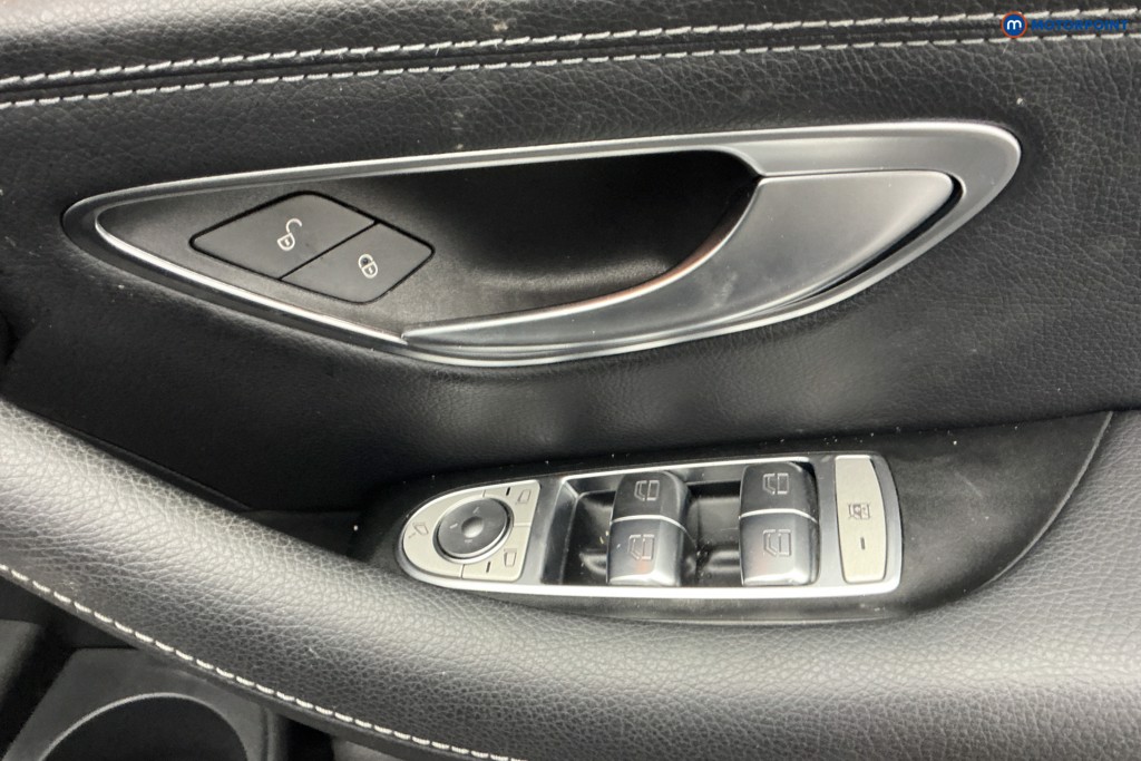 Used Mercedes-Benz E Class 2020 for sale - 77297605: Photo 36