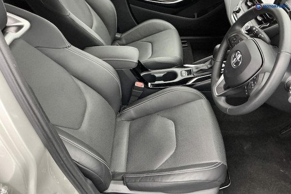 Used Toyota Corolla 2024 for sale - 76330237: Photo 13