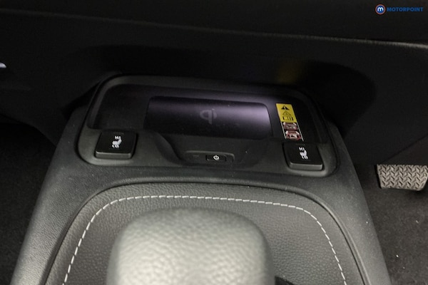 Used Toyota Corolla 2024 for sale - 76330237: Photo 24