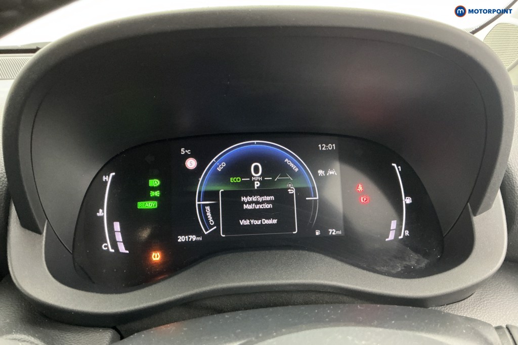 Used Toyota Yaris Cross 2024 for sale - 77830768: Photo 17