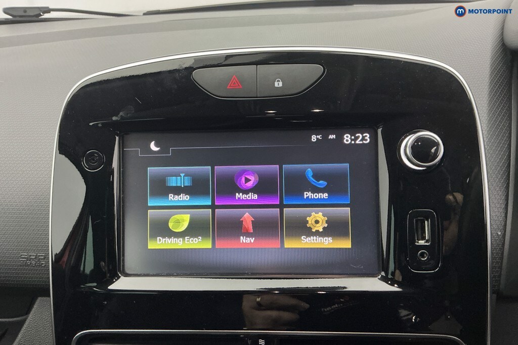 Used Renault Clio for sale - 77932169: Photo 10