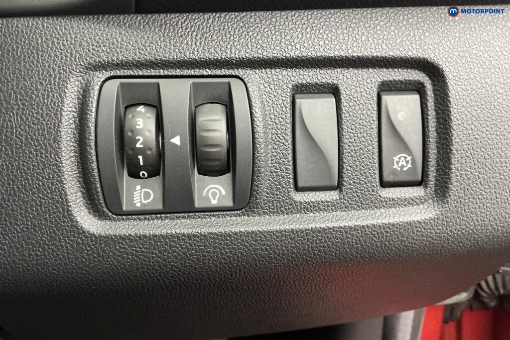 Used Renault Clio for sale - 77932169: Photo 33