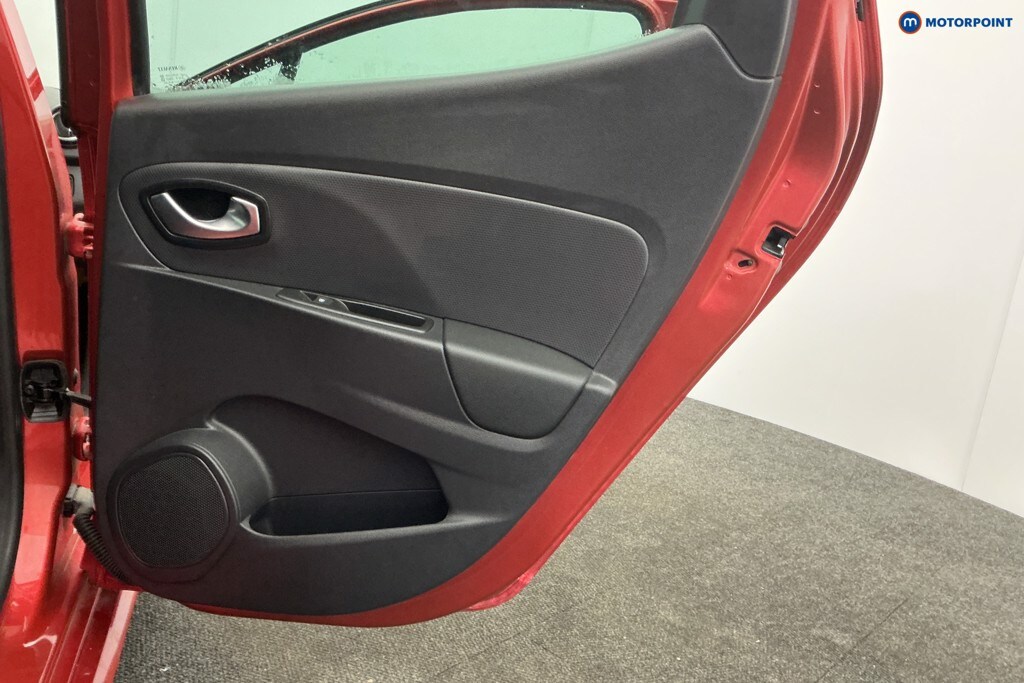 Used Renault Clio for sale - 77932169: Photo 36