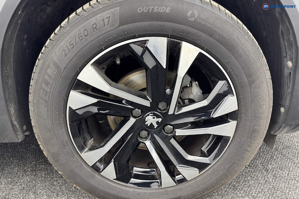 Used Peugeot 2008 2022 for sale - 76184656: Photo 42