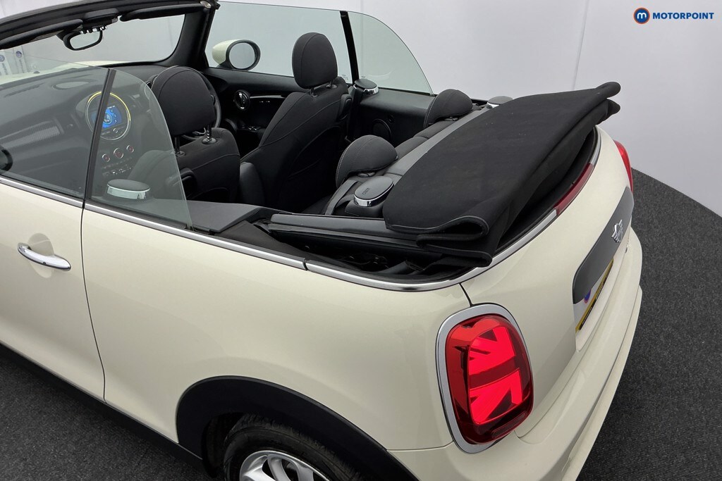 Used MINI Convertible 2020 for sale - 76263626: Photo 33