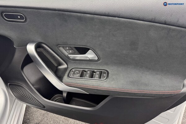 Used Mercedes-Benz A-Class 2018 for sale - 76127877: Photo 29