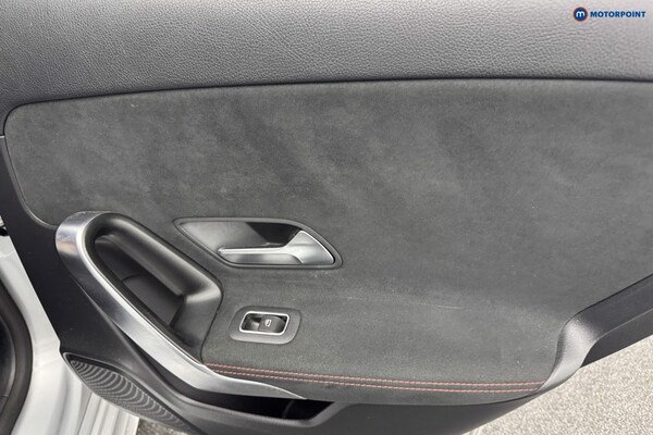 Used Mercedes-Benz A-Class 2018 for sale - 76127877: Photo 31