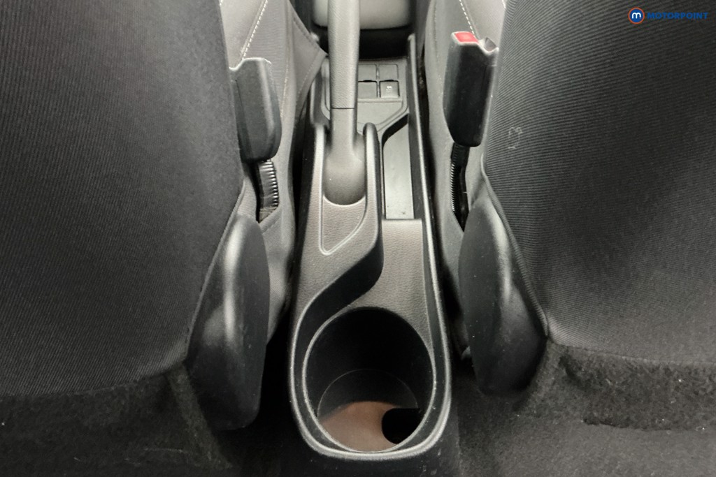 Used Toyota Yaris 2019 for sale - 76394595: Photo 18