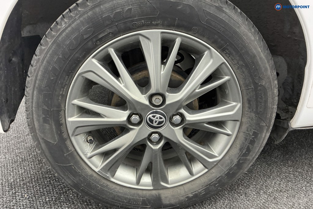 Used Toyota Yaris 2019 for sale - 76394595: Photo 39