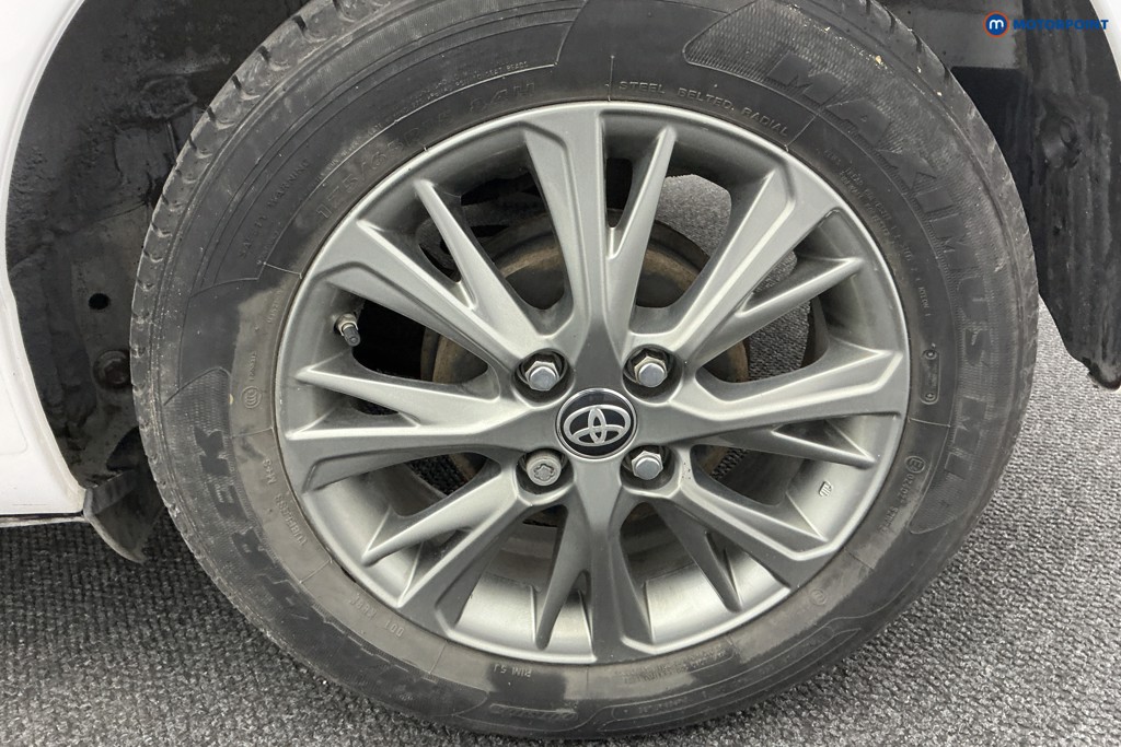 Used Toyota Yaris 2019 for sale - 76394595: Photo 42