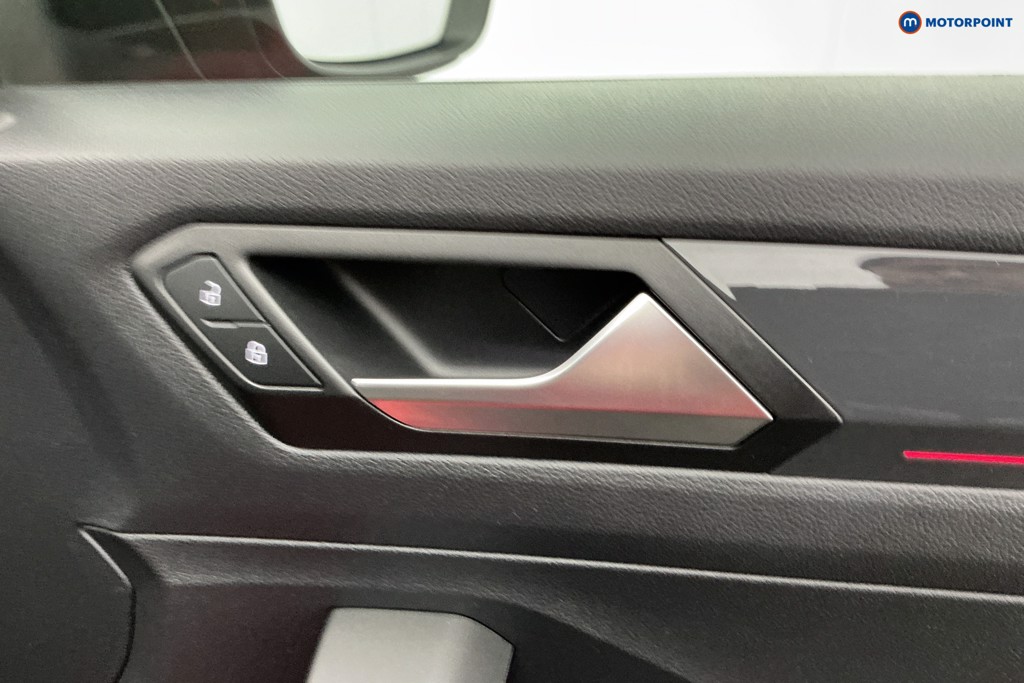 Used Volkswagen T-Roc 2019 for sale - 77036988: Photo 34