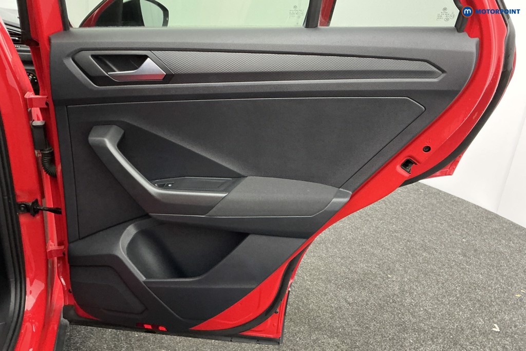 Used Volkswagen T-Roc 2019 for sale - 77036988: Photo 35