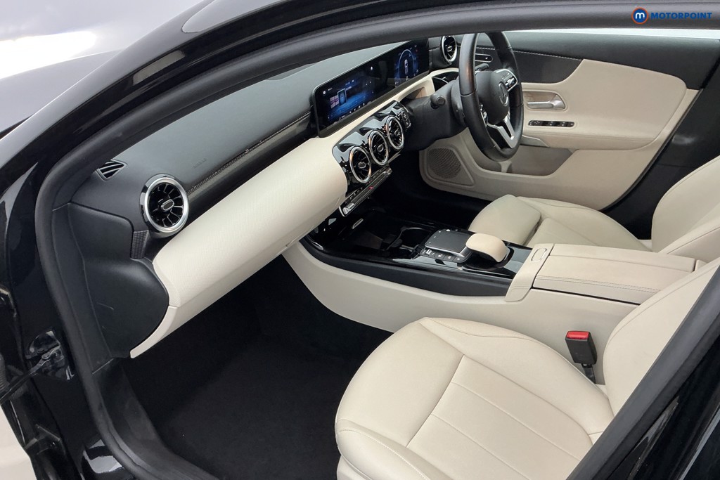 Used Mercedes-Benz A-Class 2021 for sale - 76394645: Photo 16