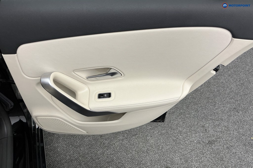 Used Mercedes-Benz A-Class 2021 for sale - 76394645: Photo 30