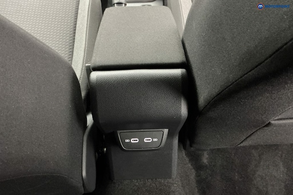 Used Volkswagen Polo 2024 for sale - 76303424: Photo 18
