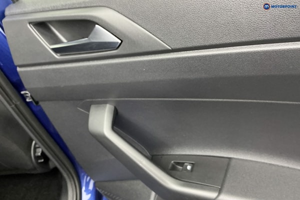 Used Volkswagen Polo 2024 for sale - 76303424: Photo 31