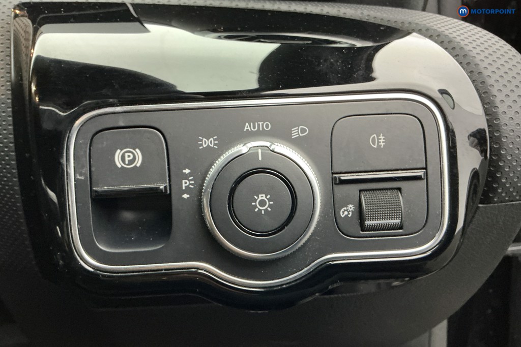 Used Mercedes-Benz A-Class 2020 for sale - 77026121: Photo 30