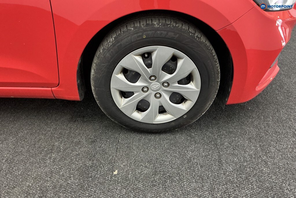 Used Hyundai i20 2019 for sale - 76653673: Photo 40