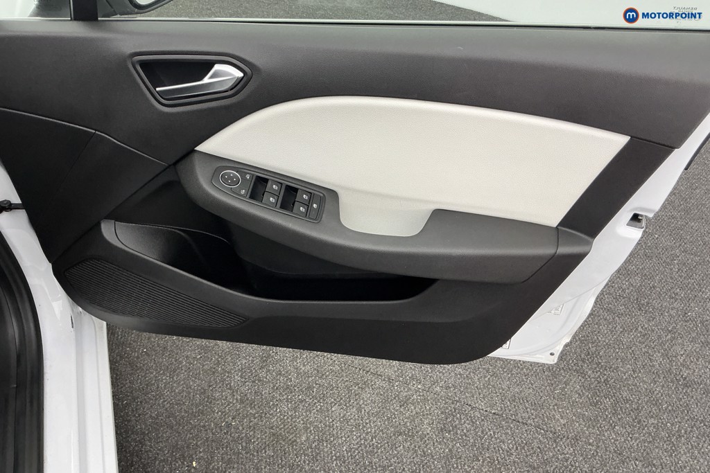 Used Renault Clio 2022 for sale - 76638251: Photo 27