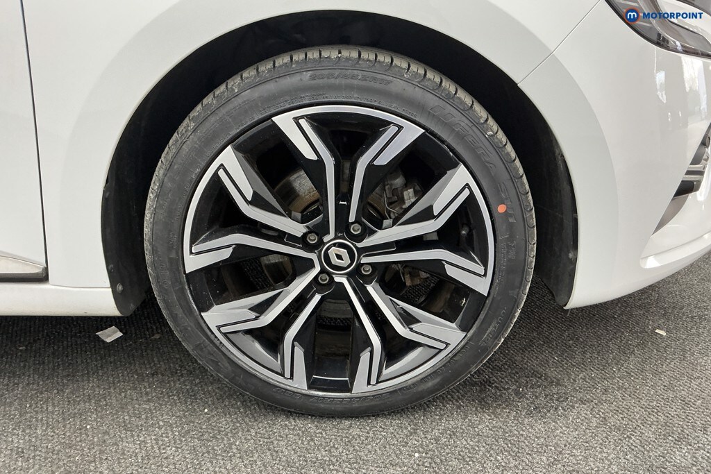 Used Renault Clio 2022 for sale - 76638251: Photo 40